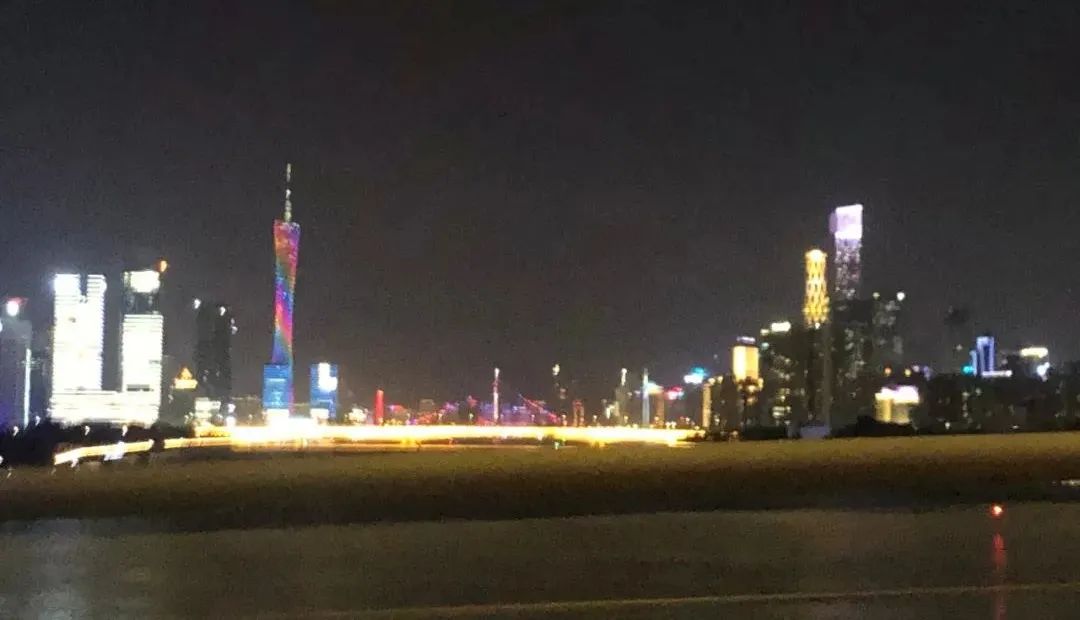 程力与广州排水公司达成新型清淤车清洗车 略合作项目，助力粤港澳大湾区环境建设